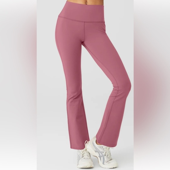 Alo Yoga High Waist Boot Cut Leggings in Mars Clay Sz L